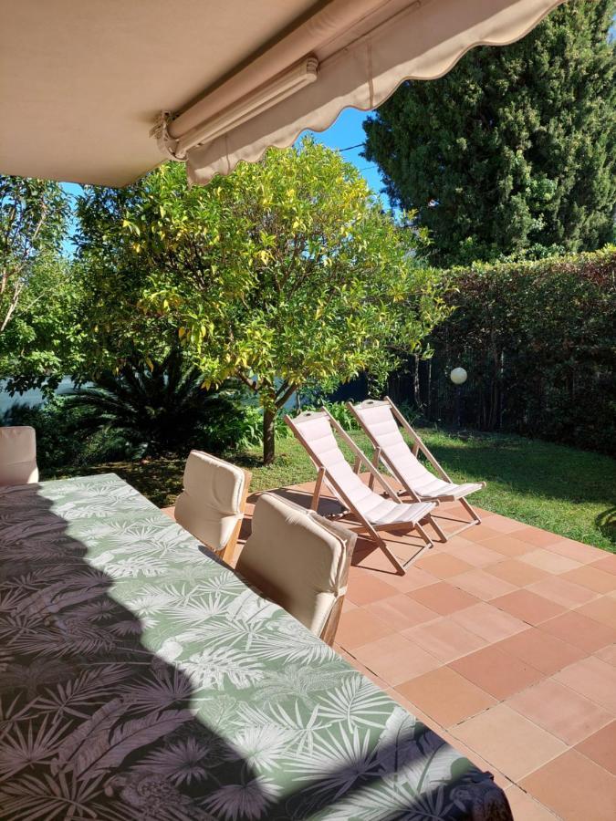 Plage La Salis 3 Chambres, Jardin - 3 Bedrooms อองทีบส์ ภายนอก รูปภาพ