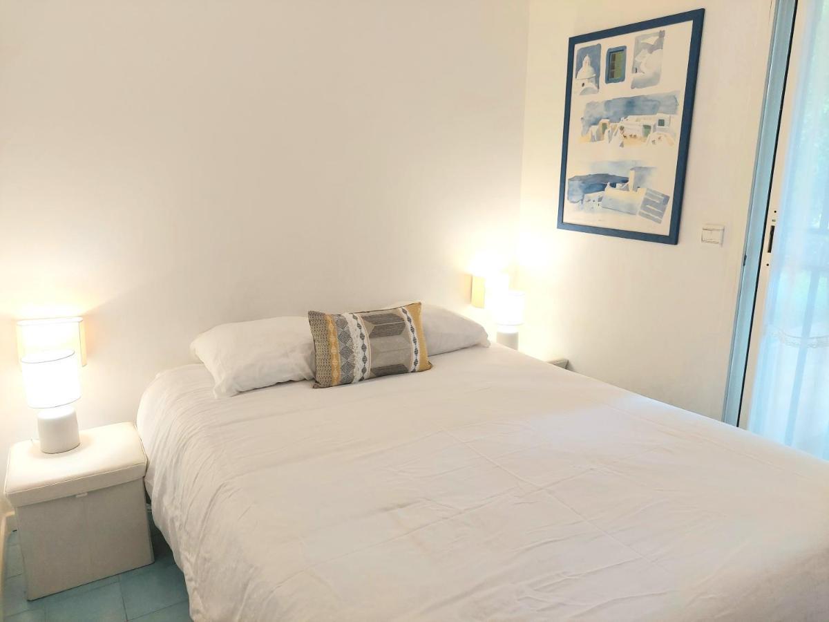 Plage La Salis 3 Chambres, Jardin - 3 Bedrooms อองทีบส์ ภายนอก รูปภาพ